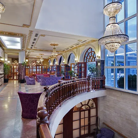 Larissa Mare Resort